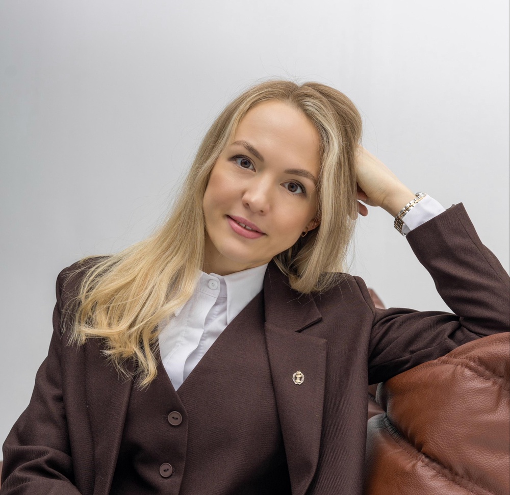 Адвокат 
Панова Виктория Алексеевна
